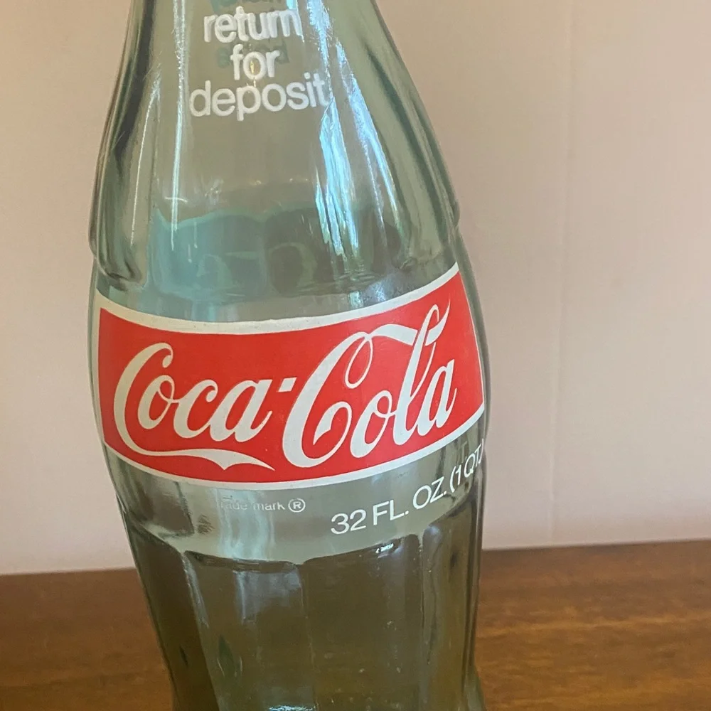 Coke/Coca-Cola 32oz Glass Bottle - Classic Red and White - Picture 4 of 4